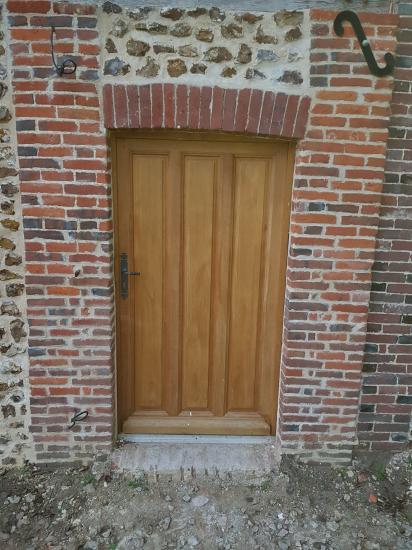 Porte en bois 1